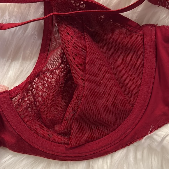 VICTORIA SECRET !!! - Picture 12 of 13